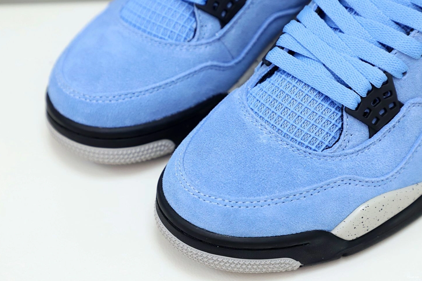 4 BLUE UNIVERSITY AIR JORDAN 0712